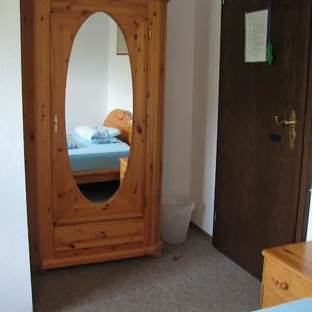Guest house Gaestehaus Alpenland *